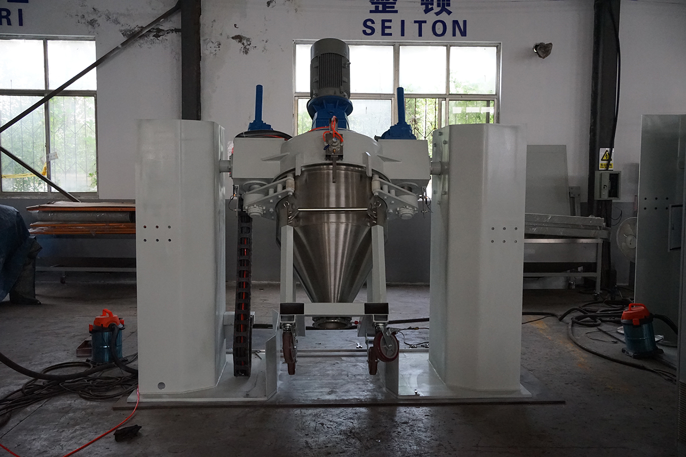 Dual Shaft Continuous Electrostatic Powder Container Mixer