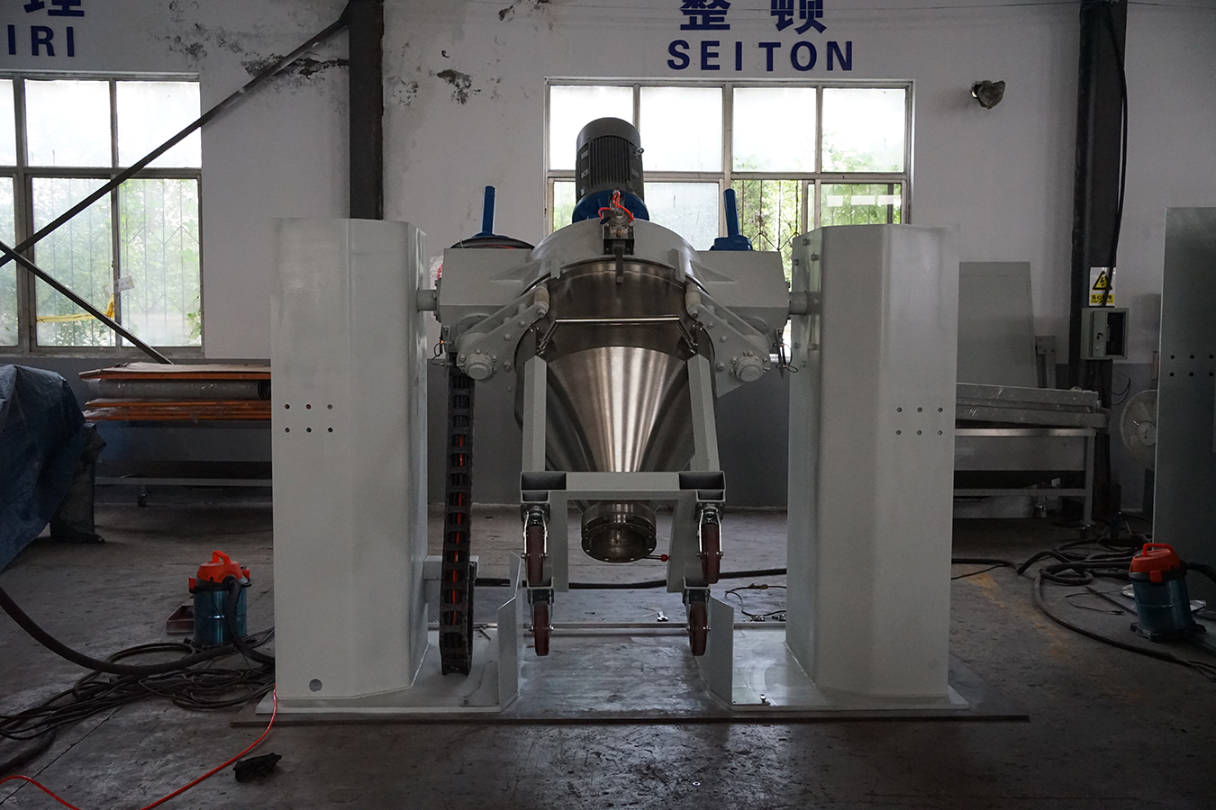 Dual Shaft Continuous Electrostatic Powder Container Mixer
