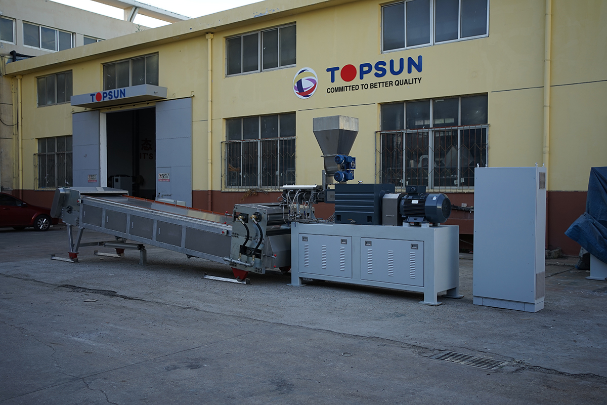 Twin Shaft High Capacity Food Processing Twin Screw Extruder
